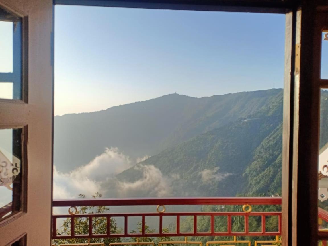 Hermit Retreat Дарджилинг Экстерьер фото