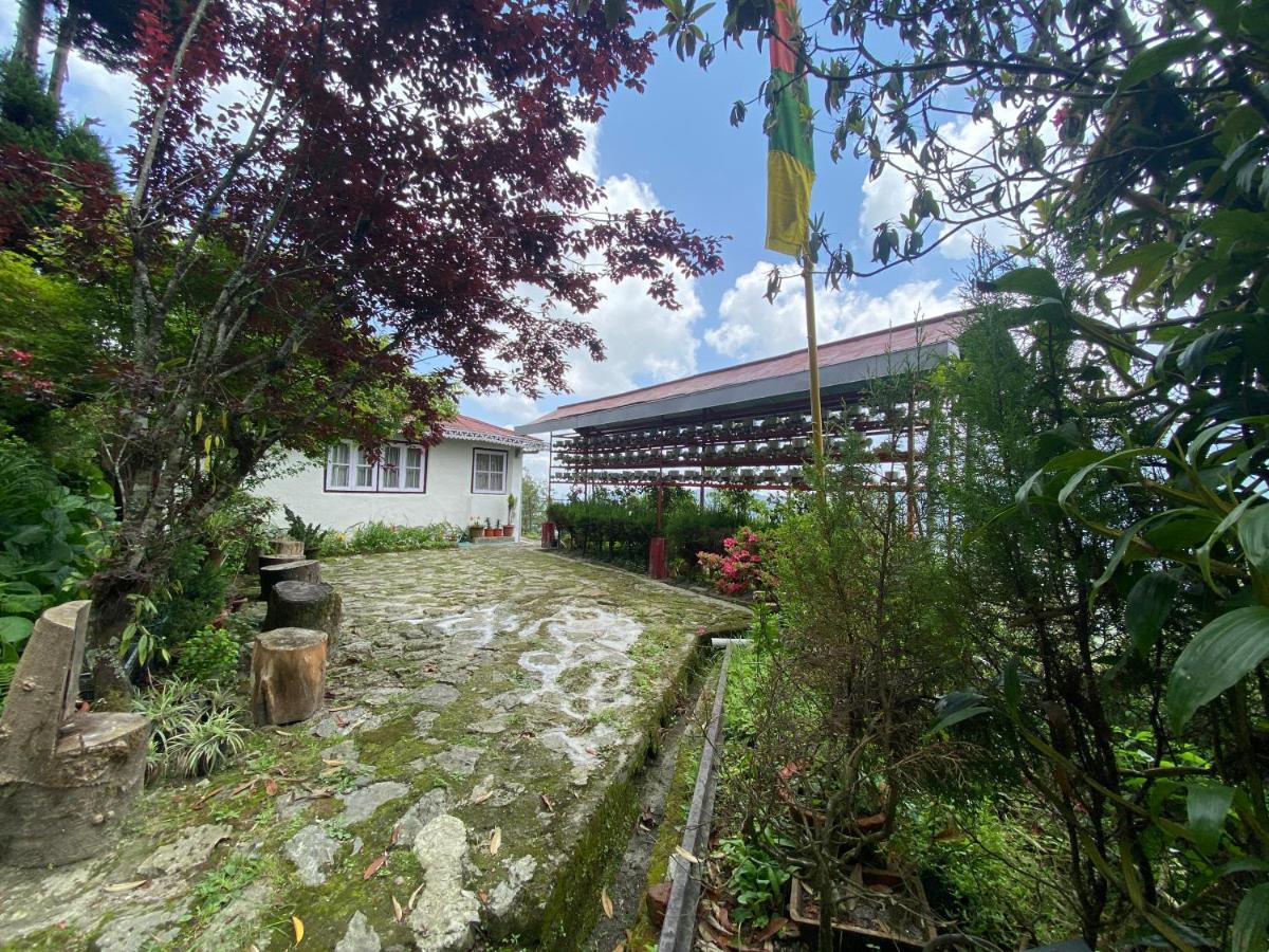 Hermit Retreat Дарджилинг Экстерьер фото