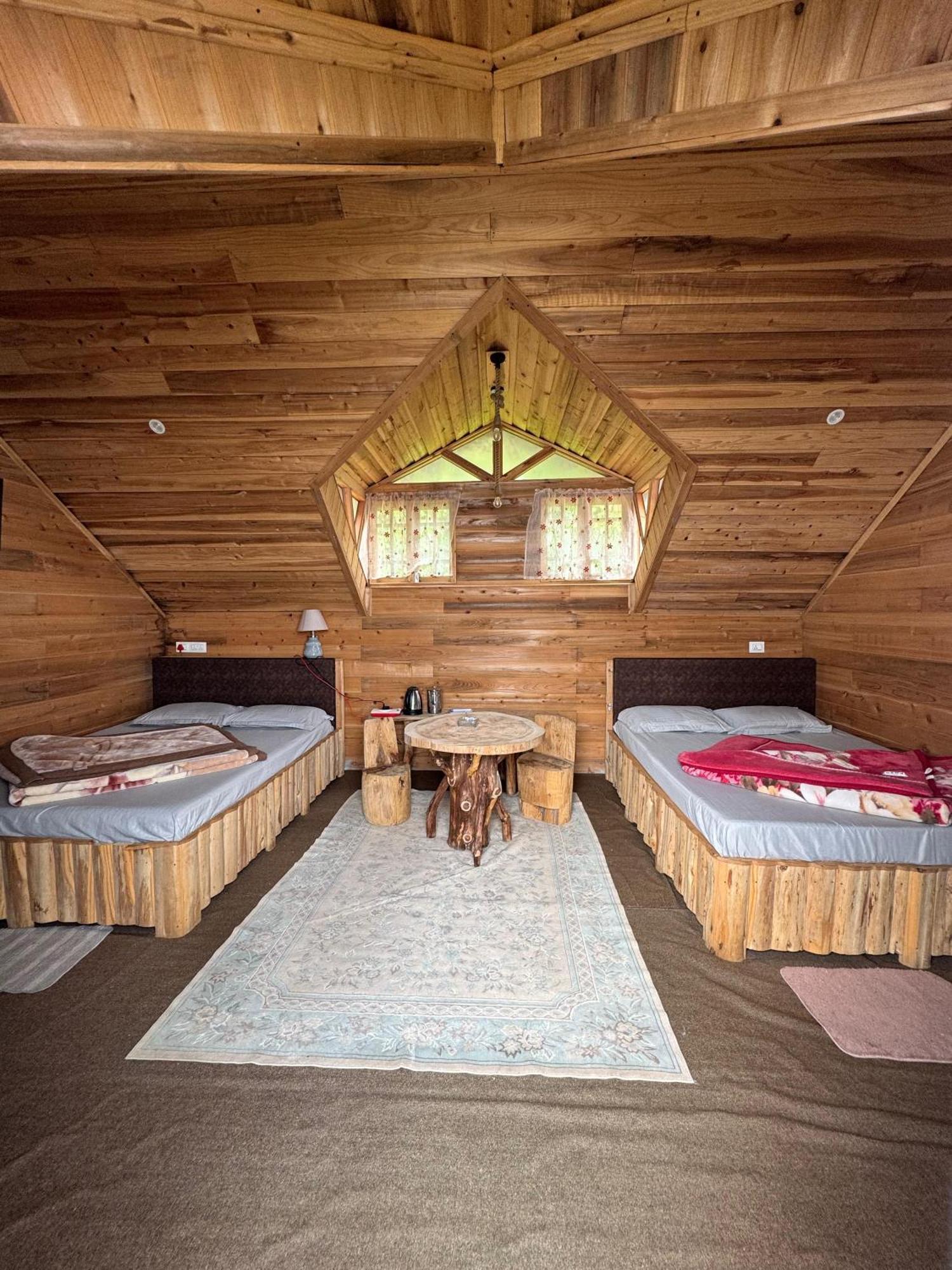 Hermit Retreat Дарджилинг Экстерьер фото